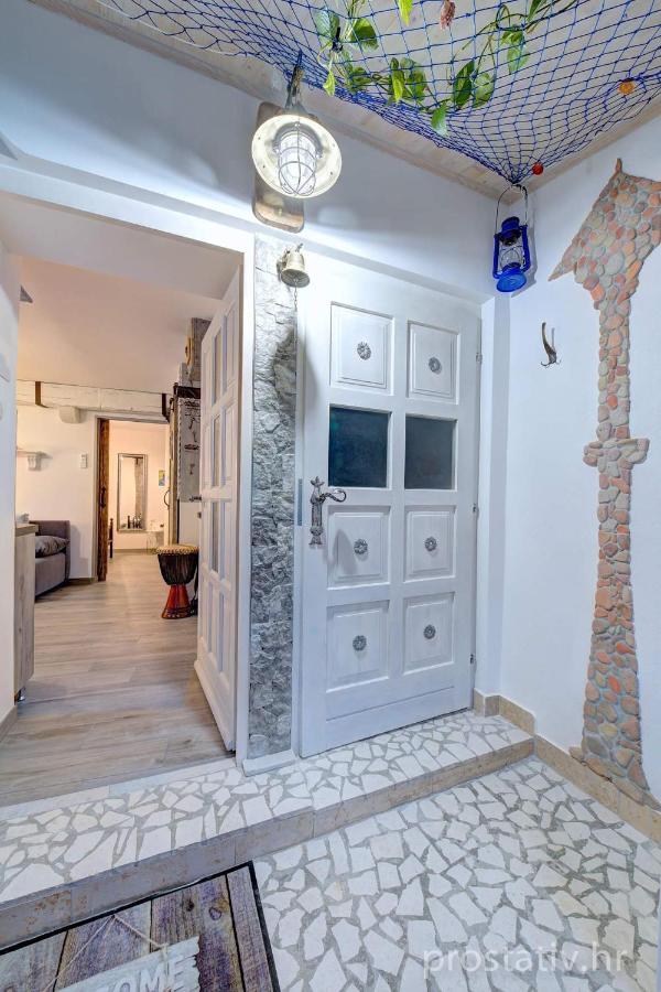 סנג' Apartmani Frankopan מראה חיצוני תמונה
